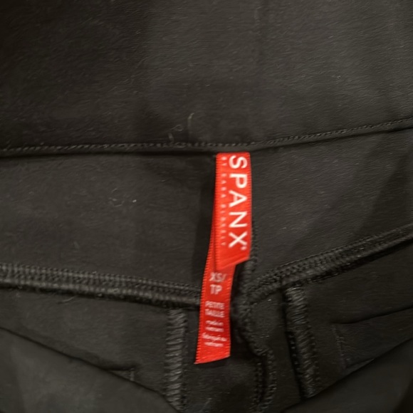 Spanx Women’s Pants - Picture 4 of 5